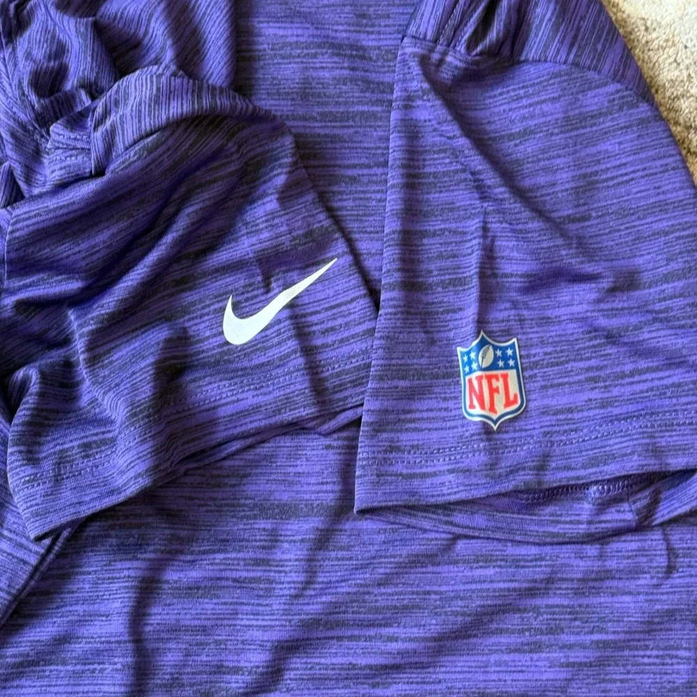 Nike‎ Baltimore Ravens Womens Purple Dri-Fit NFL T-Shirt NS18-52M Large NWT